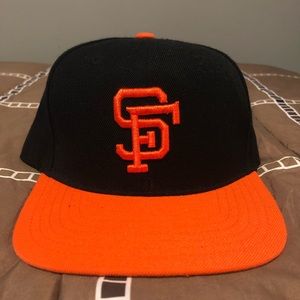 SF GIANTS SNAPBACK HAT
